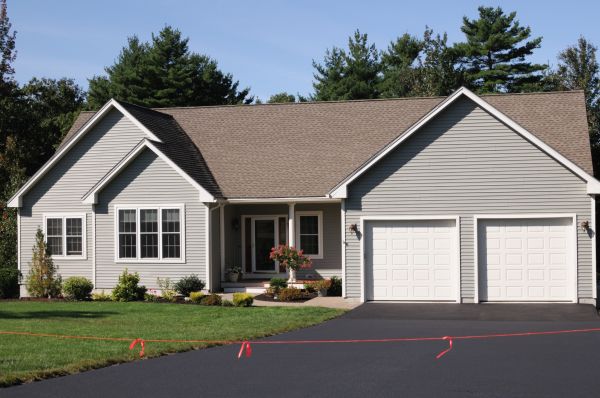 Cost of Residential Driveway Sealcoating in Huntsville