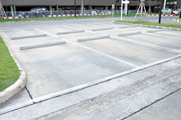 Parking Lot Resurfacing in Huntsville